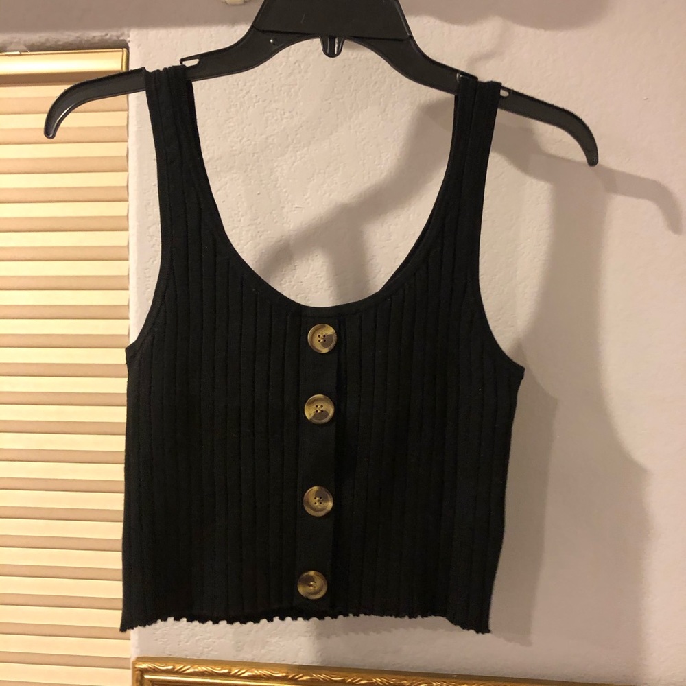 Button knit crop tank top